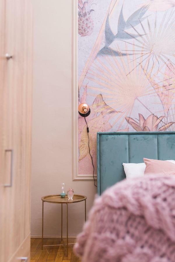 Bathory Downtown Homey Apartment